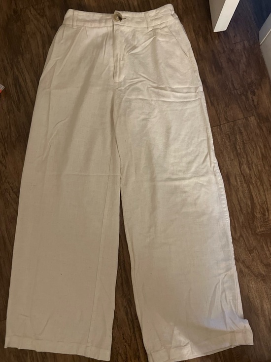 Pants - Wide-Leg Cream Trousers